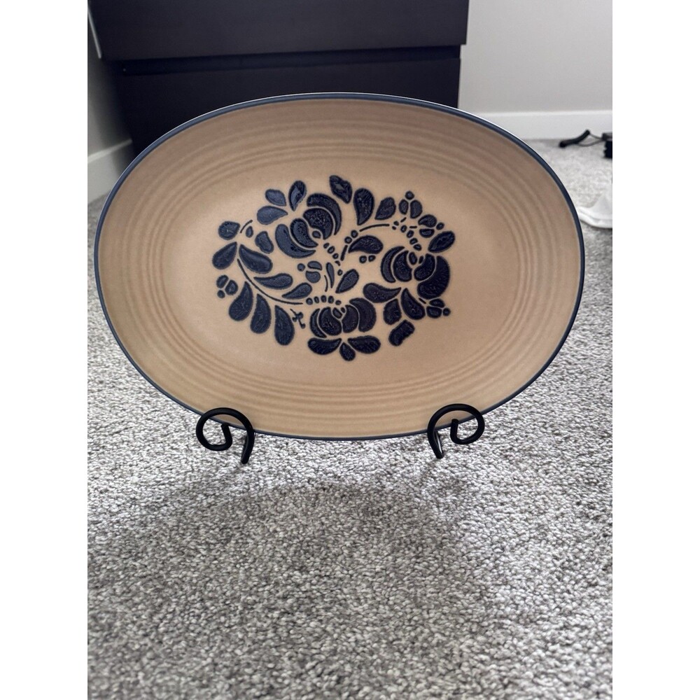 Vintage Pfaltzgraff Folk Art Pattern 14” Oval Serving Platter Blue and Tan